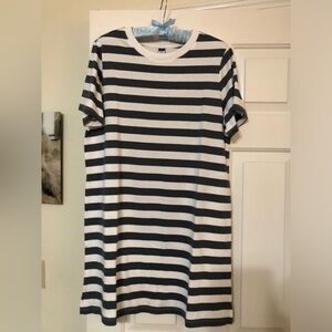 Old Navy Navy and White Striped Dress